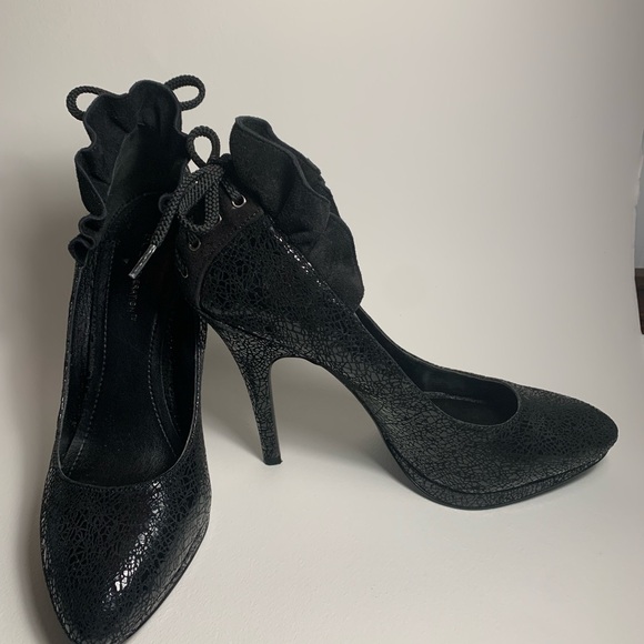 BCBG black 5”hells excellent condition - Picture 3 of 4